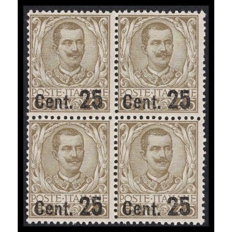 1924 Regno 25c su 45 cent Floreale Sas.177 Quartina MNH/**