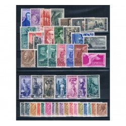 1955 Repubblica Italiana - Annata completa MNH/** 46val